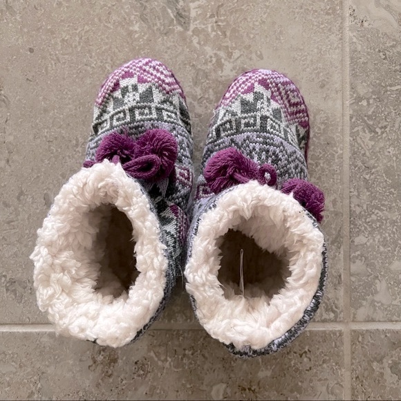 Indoor Booties Slippers With Pom-poms, Purple & Grey Fair Isle, Size S/M (5-7) - Picture 2 of 8